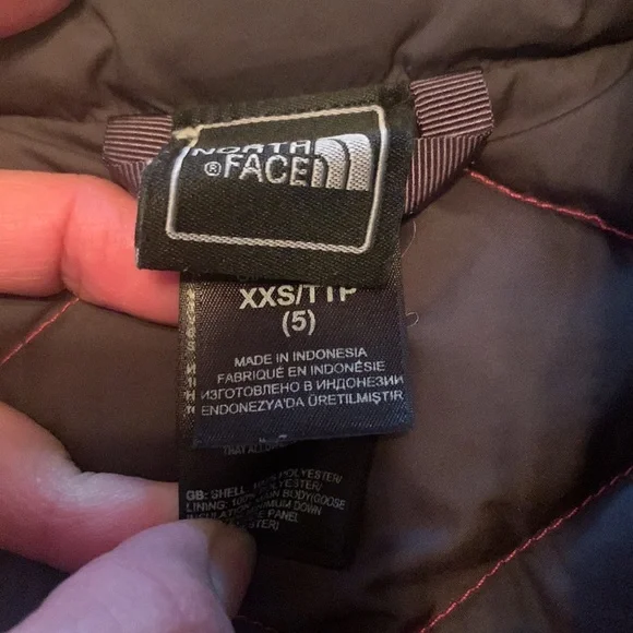 The North Face girls 550 goose down mid weight quilted winter jacket XXS (5) - Picture 3 of 7